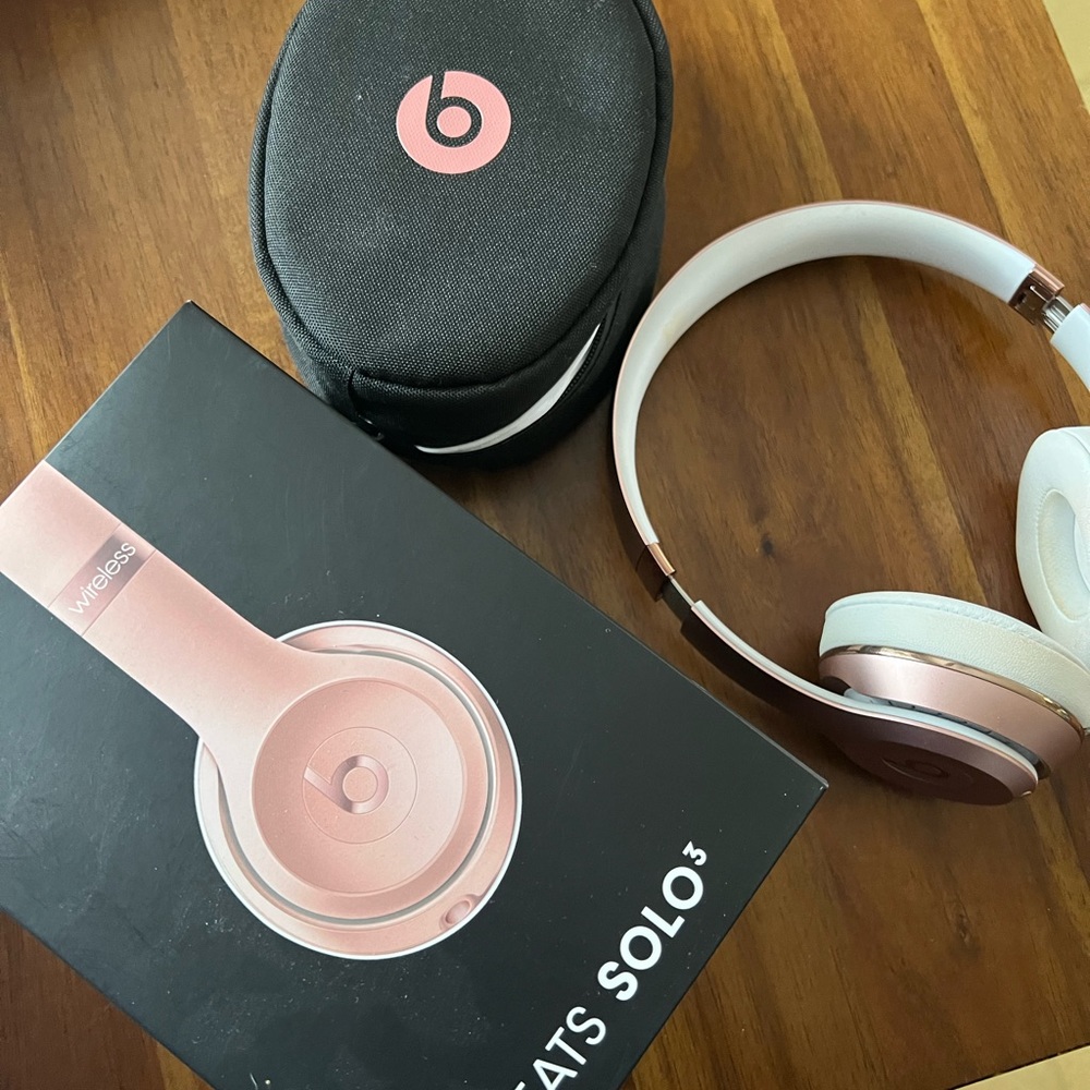 Beats Solo3 Wireless On-Ear Headphones